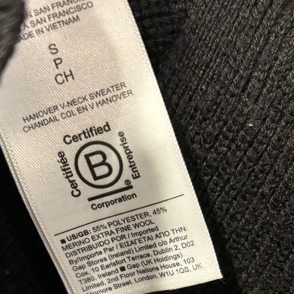 ATHLETA HANOVER REFINED V-NECK SWEATER - Picture 5 of 5
